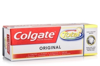 Colgate Total Original 25 ml - toothpaste (bonus)