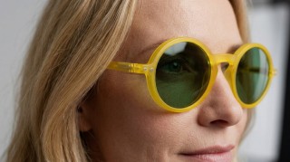 Izipizi Sun #G Yellow Honey Generated image