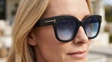 Tom Ford Beatrix-02 FT0613 01W 52 Generated image