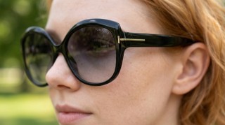 Tom Ford Chiara-02 FT0919 01B 60 Generated image